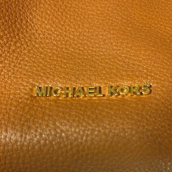 Michael Kors Tan Leather Bag - Picture 2 of 6